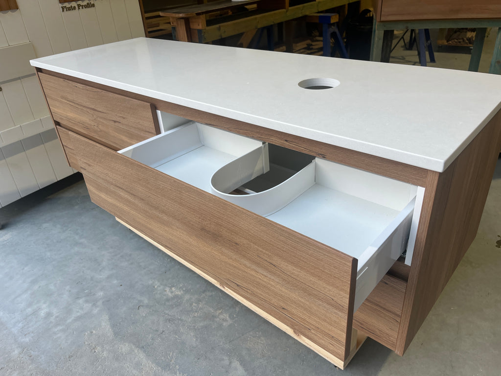Valley Vanity (1500mm) · 4 Drawer