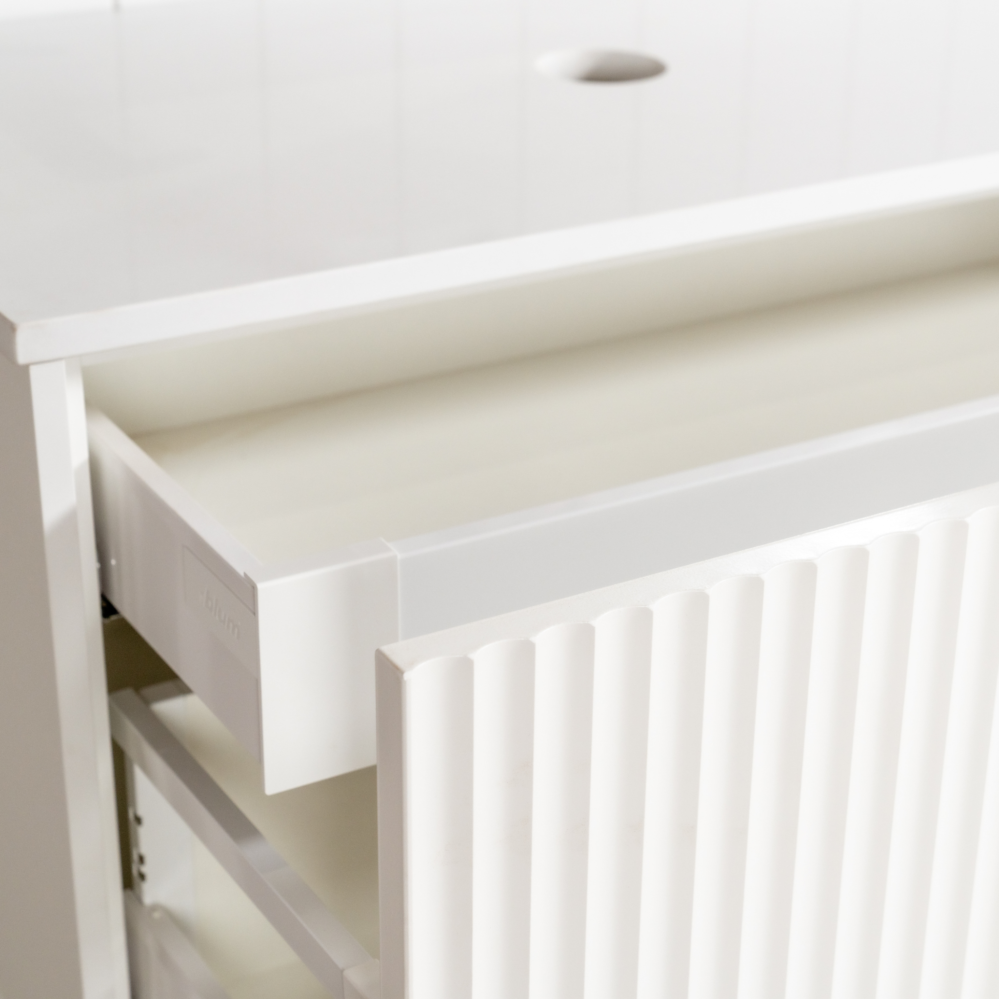 Cove Vanity (900mm) · 1 in Stock — Available Now · Ready to Ship